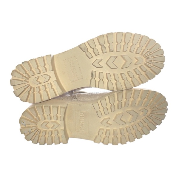 Guess Oaks “G” Logo Quilted Hiker Boots Lace Up Buckle Flap Winter White Size 8 - Picture 10 of 11